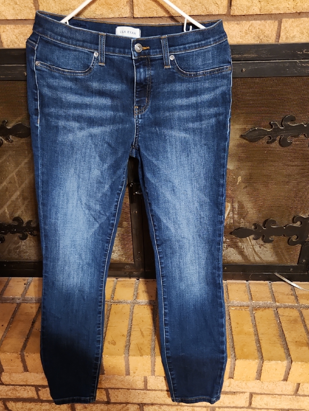 LILA RYAN Women's Skinny Jeans in Dark Blue Wash